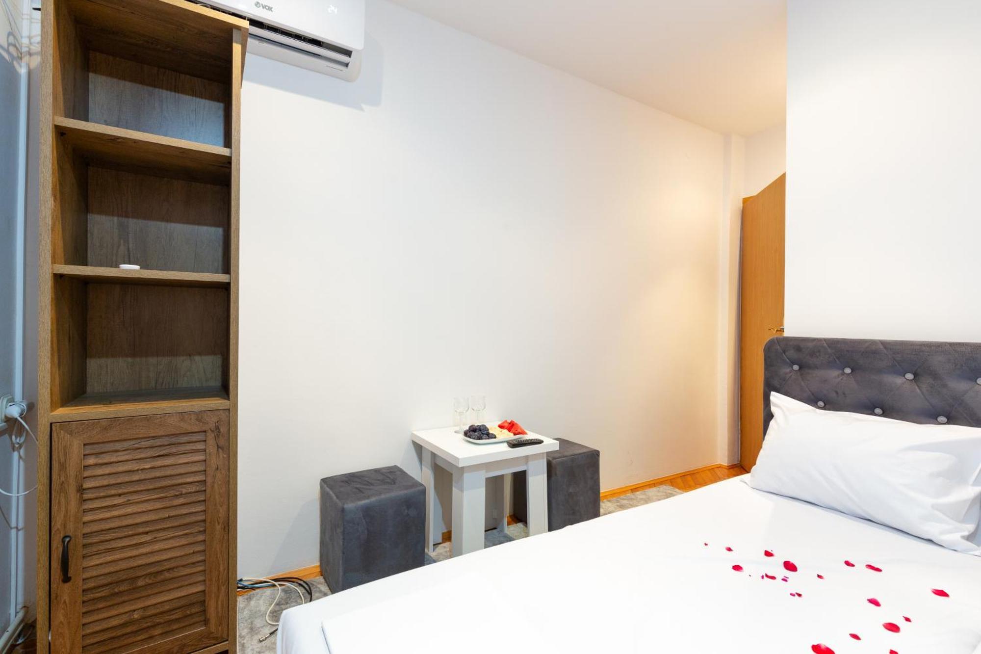 Evergreen Apartments วิโซโค ภายนอก รูปภาพ